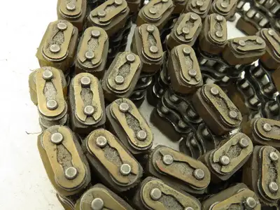 Non-Marking Rubber Top Double Strand Conveying Roller Chain 1/2" Pitch 10' 6"