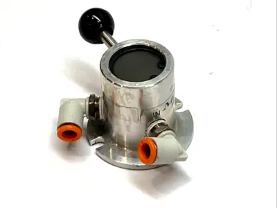 USED MEAD 4-WAY BALL HANDLE PNEUMATIC VALVE 1/8" NPT 150 PSI
