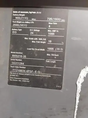 USED 2006 CROWN RR5210-35
