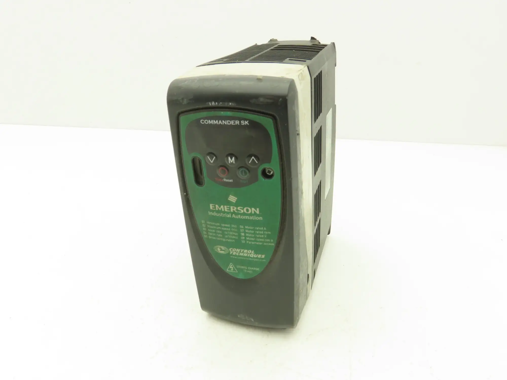 Emerson Automation SKB1100075 Servo Drive 1.0HP 120V 1Ph In 240V 3Ph Out *Read