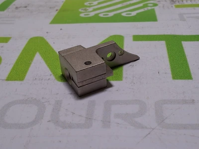 UNIVERSAL INSTRUMENTS 550A-S06 FRONT LOCATOR ASSEMBLY