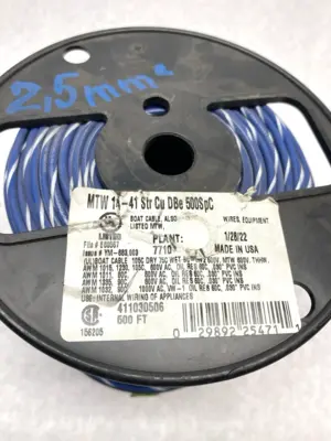 USED INTERNATIONAL WIRE AND CABLE MTW 14 BLU/WHT 500 WHITE STRIPE 450FT 029892254711