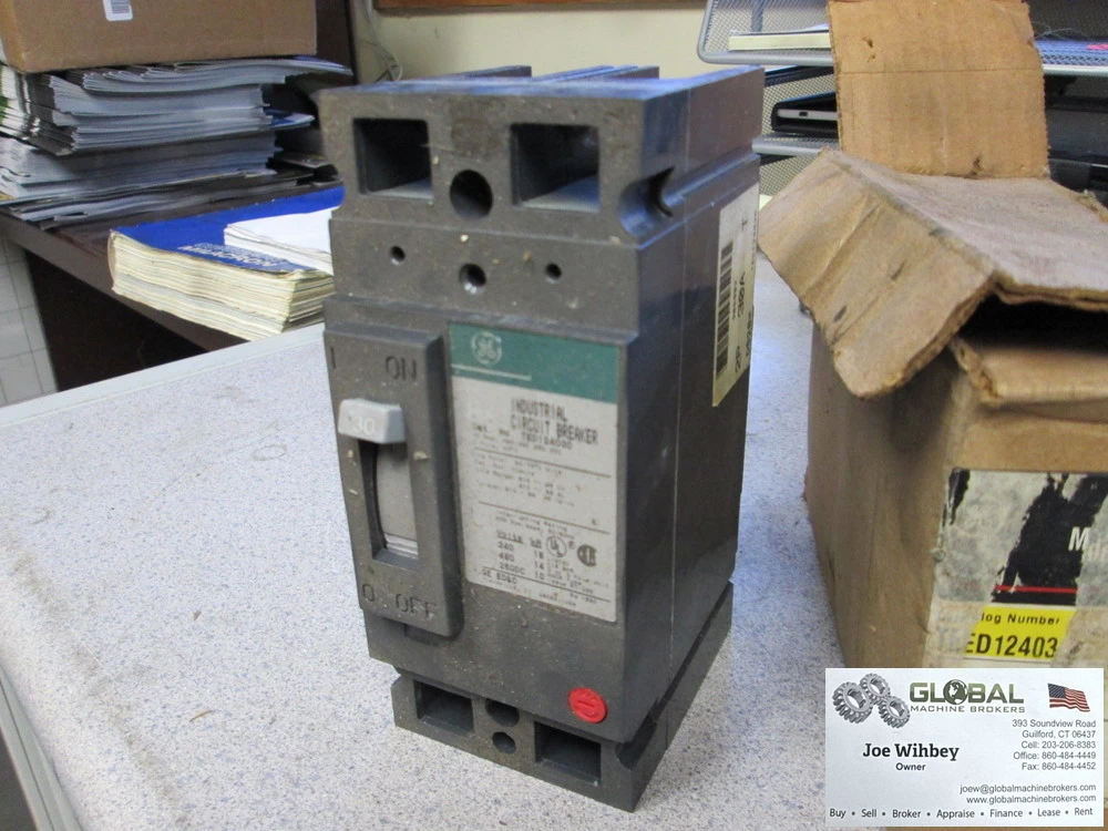 General Electric TED124030 Thermal Magnet Industrial Circuit Breaker 240/480 VAC 2 Pole 30A