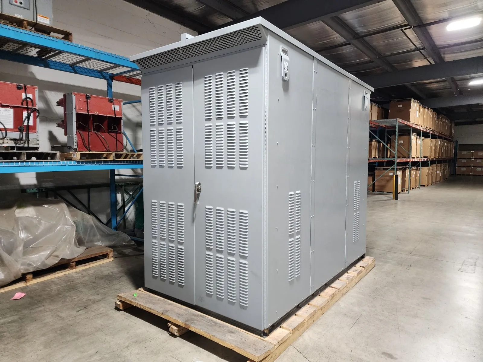 4000A ATS 480V 4 Pole Standard Transition ASCO Isolation / Bypass Transfer Switch NEMA3R Kohler GM77443