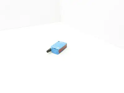 Sick WTB26I-24161120A00 Photoelectric Proximity Sensor 30-2000mm Sensing Range