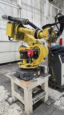 USED 2009 FANUC R-2000iB/210F + R-30iA