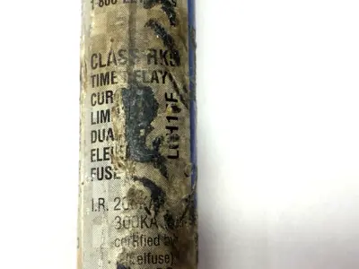 USED LITTELFUSE TIME-DELAY DUAL ELEMENT INDICATING FUSE CLASS RK5 600V 9A