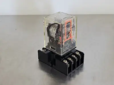 USED MASTER ELECTRONIC CONTROLS GV-DPDT-24D