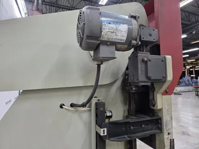 Used 2002 ACCURPRESS 710010 Press Brakes Georgia US | The Equipment Hub #1512630