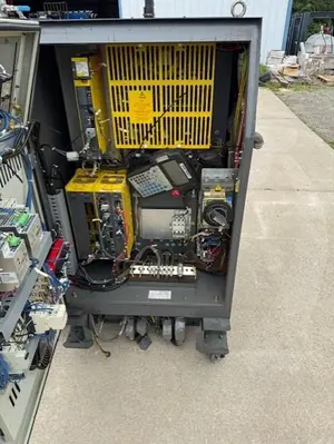 Used 2007 FANUC R2000IB/210F Robots Michigan US | Harbor Machinery Inc. #1280906