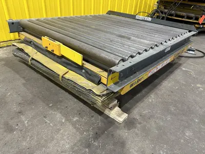 4,000 LBS X 60" X 48" ECONO LIFT HYDRAULIC SCISSOR LIFT TABLE WITH ROLLER CONVEYOR TOP, 115 VOLT: STOCK #20962
