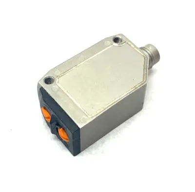 O6P303, O6P-FPKG/AS/4P | Ifm O6P303 Retro-reflective Sensor O6P-FPKG/AS/4P - Used