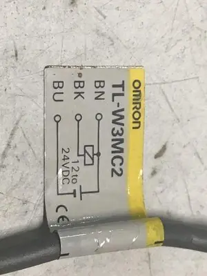 USED OMRON TL-W3MC2