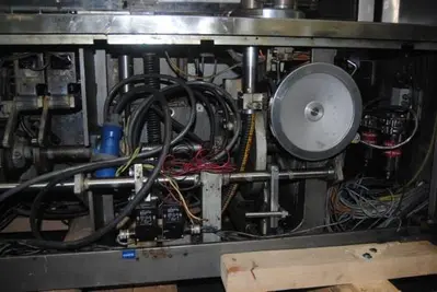 Arenco model AM2000 Hot Air Tube Filler and Sealer