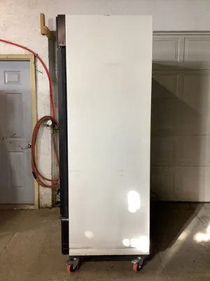 152-0424 True GDM-49F-LD Self Contained 2 Door Freezer