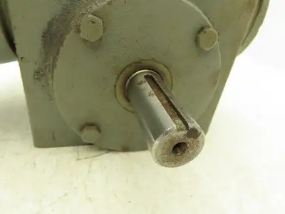 Cleveland Gear M1713BA-200 Worm Gearbox 20:1 Reducer 88rpm RH Output