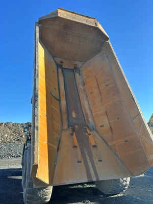 Used 2016 Komatsu HM400-5 Articulated Dump Trucks Ontario CA | Zadoon Equipment #1480630