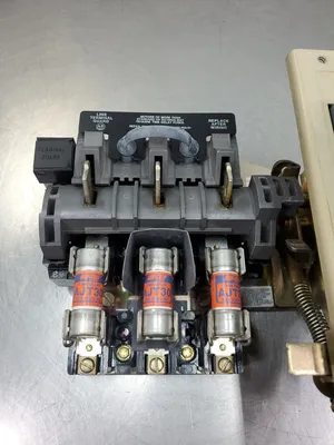 ALLEN BRADLEY 1494F-NF30 SER. A Disconnect Switch. 1D-22