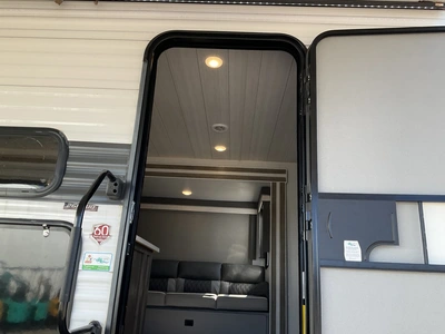 Used 2022 WILDWOOD 26DBUD Campers, Caravans, Motorhomes Michigan US | Miedema Asset Management Group #1372856