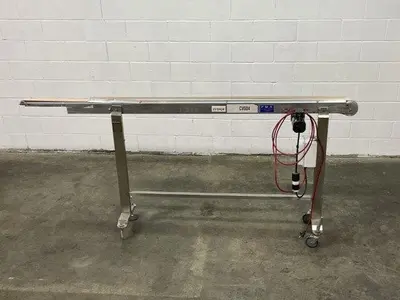 FMA 8' Single File Conveyor