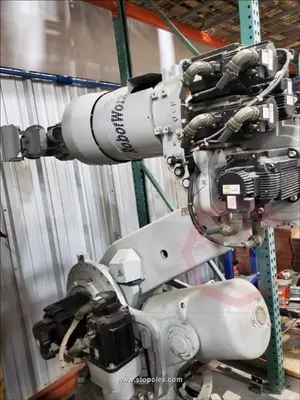 USED 2011 ROBOTWORX SGMGH-13A2A-YR62