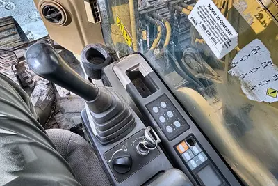 Used 2015 CATERPILLAR 315CL Excavators Wisconsin US | Proxy Equipment #1382930