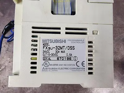 USED MITSUBISHI FX3U-32MT/DSS