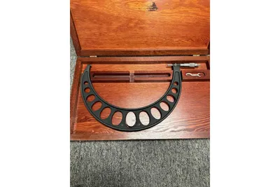Used _UNKNOWN_ _UNKNOWN_ Micrometers California US | KD Auctions #1359402