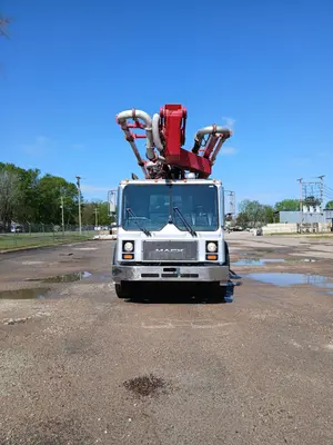 Used 2008 SCHWING BPL2525H-6KVM47SX Concrete Pumps Colorado US | Concrete Pump Depot #1394097