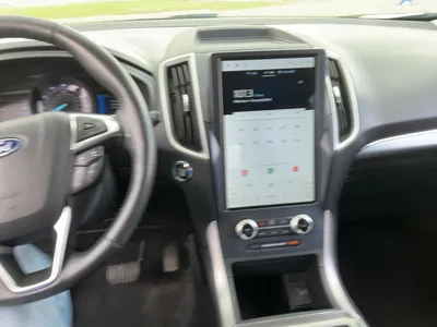 USED 2022 FORD EDGE