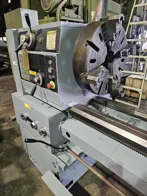 Used SUMMIT 28 X 120B Engine Lathes Texas US | Universal Metalworking Equipment #1280990