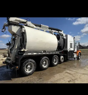 Foremost 1600 Hydro Excavator | American Contractors Equipment Supply (3)