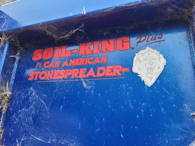 USED 2003 CANAMERICAN STONE SPREADER SOIL KING XL19