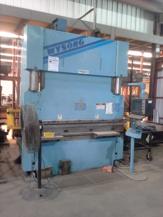 Used WYSONG PHP140-96 Press Brakes Ohio US | D & D Industries #438752