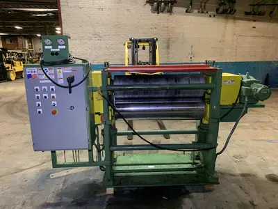 USED EASTERN ENGRAVING AND MACHINE CO. INC. HYDRAULIC EMBOSSING MACHINE