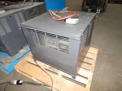 Used _UNKNOWN_ _UNKNOWN_ Battery Chargers Texas US | Aucto #1509691