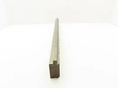 Press Brake Die 29-5/8" Long 90° V 1/2" Tang 1-7/16" W 2-3/4"H Offset