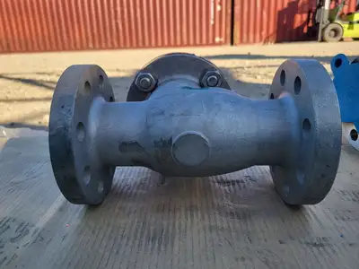 2" Class 300 Globe Valve API 594