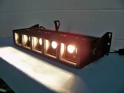Altman Lighting 10-Bulb Zip Strip Border Light Stage / Studio Lighting Bar