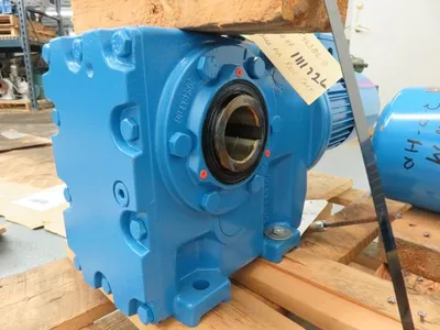 Flender Himmel type KA80, ratio 109.41:1Gear Drive