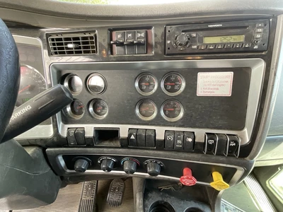 Used 2010 KENWORTH T800 Dump trucks California US | Big Truck & Equipment #1412267