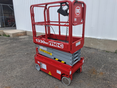 USED 2017 MEC 1330SE