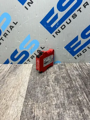 ALLEN BRADLEY 440R-N23135 Electrical/PLC/Automation | ESS Industrial Equipment Sales (1)