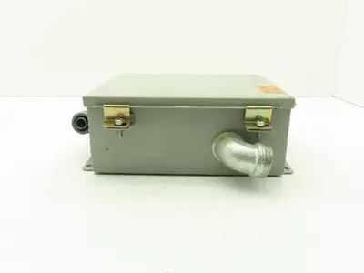 Wiegmann B100804CH 10x8x4" Steel Electrical Enclosure w/Terminal Blocks 9080 GM6