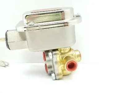 Asco Red Hat NP8342B3E Solenoid Valve 3/8" NPT 120v New