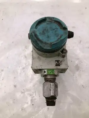 Siemens 7MF4234-1FA10-1NC6-7 Absolute Pressure Transmitter/Sensor 145PSI