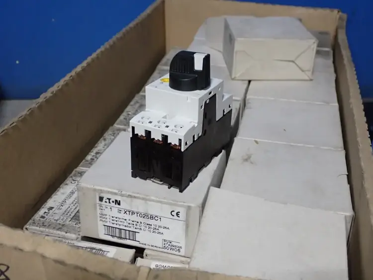 Used EATON XTPT025BC1 PLC Contactors | HGR 24 #752267