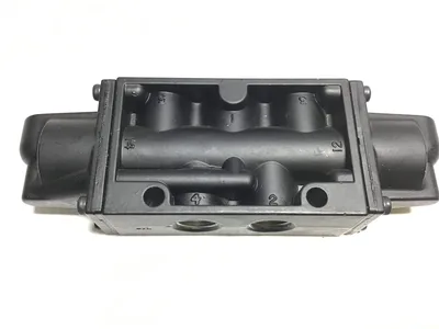 Norgren K71EA00KA2KA2 Air Operated Spool Valve Maximum 150 PSIG 160°Max