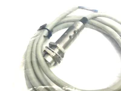 New | in-Stock ALLEN-BRADLEY INDUCTIVE PROXIMITY SENSOR 8MM SENSE, METAL FACE, THREADED BARREL Proximity Sensors | Maverick Industrial Sales #1102477