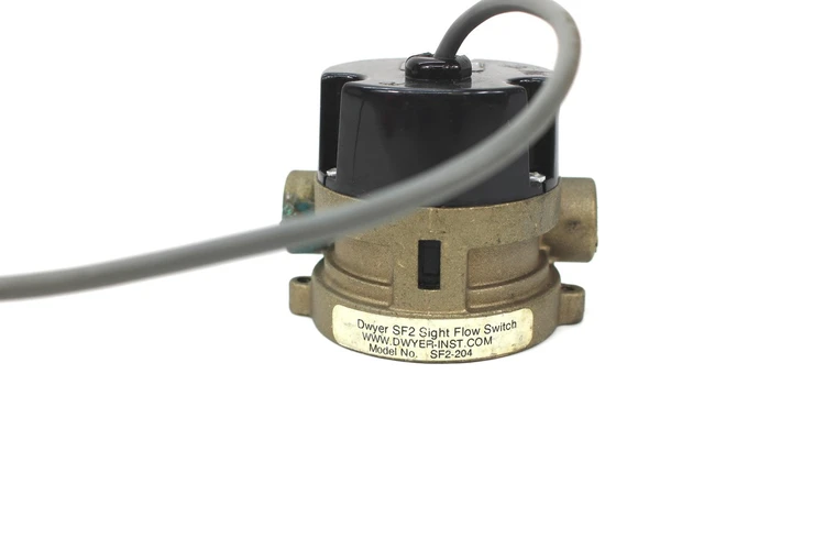 Used DWYER INSTRUMENTS SF2-204 Industrial Controls | Industrial Parts R Us Inc. #365523